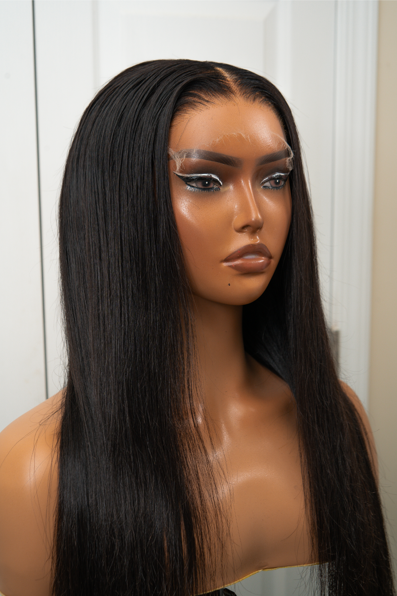 THE SEND-IN SERVICE - GLUELESS CLOSURES